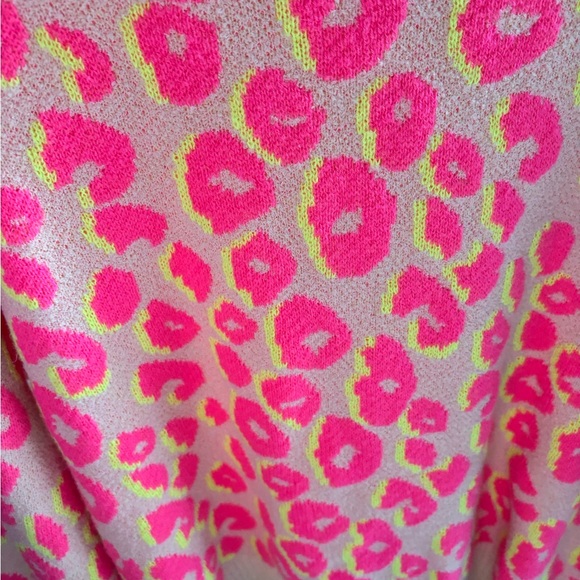 Peach Love California Vibrant Leopard Print Sweater - Picture 4 of 4